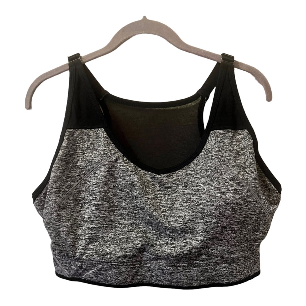 GRAY/BLACK SPORTS BRA WITH MESH